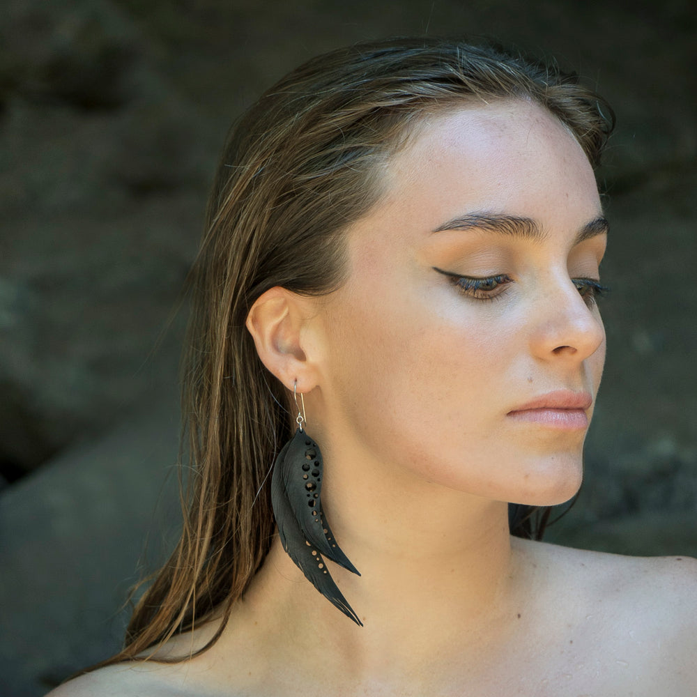 
                      
                        Tyre Tube Earrings "Feather Dots"
                      
                    